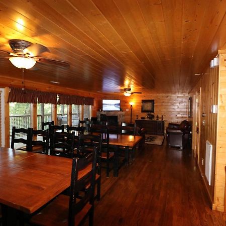 Hidden Springs Lodge Pigeon Forge Buitenkant foto