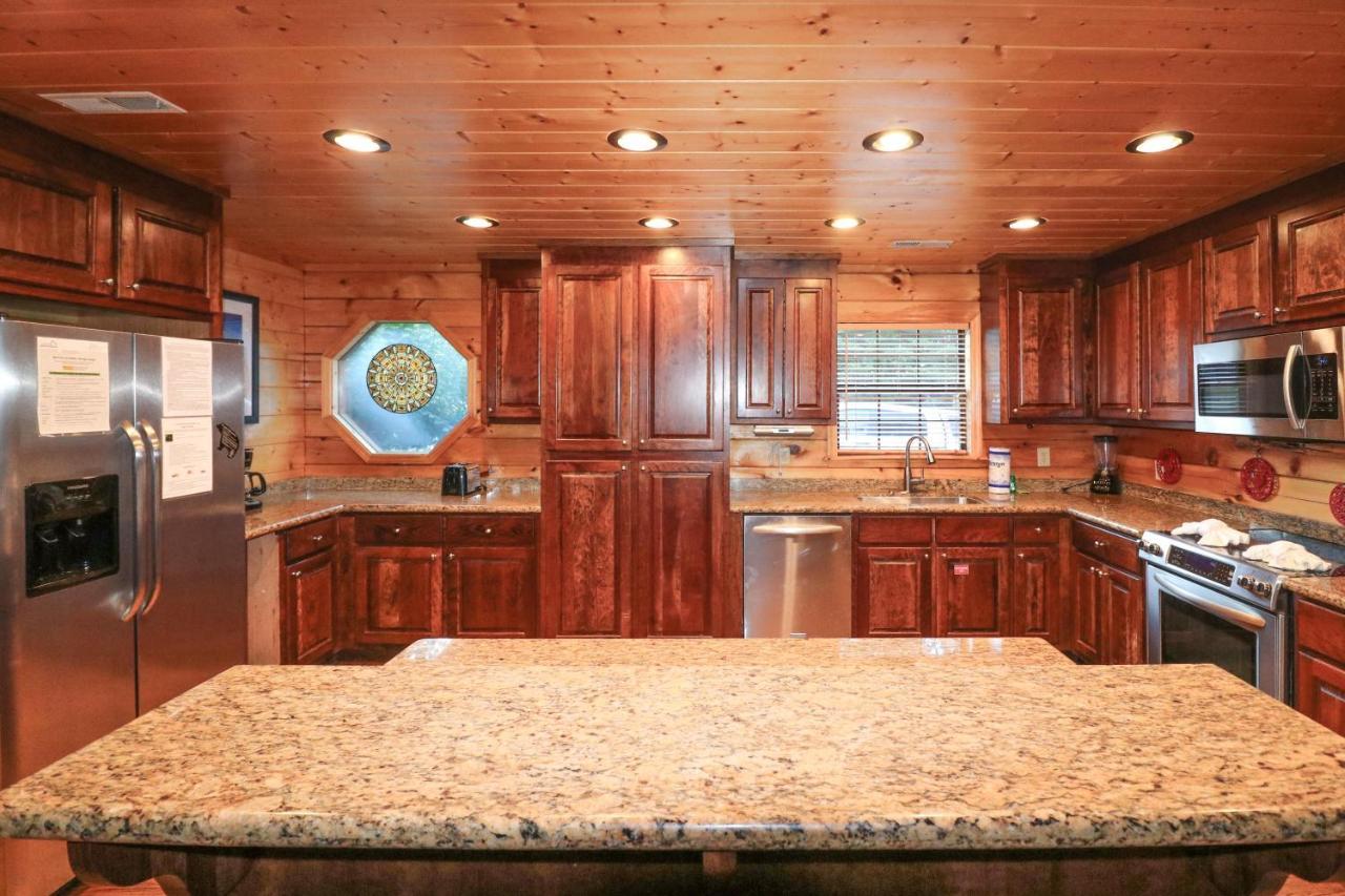 Hidden Springs Lodge Pigeon Forge Buitenkant foto